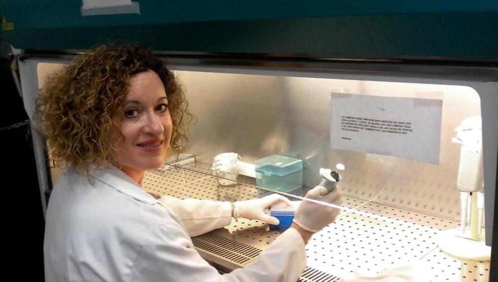 María Ángel García Chaves, estudia la denominada proteína quinasa 'PKR'