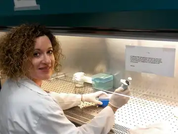 María Ángel García Chaves, estudia la denominada proteína quinasa 'PKR' María Ángel García Chaves, estudia la denominada proteína quinasa 'PKR'