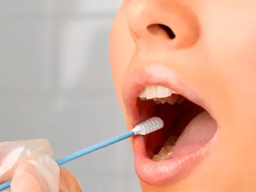 Desarrollan un biosensor para detectar el cáncer oral a través de la saliva Desarrollan un biosensor para detectar el cáncer oral a través de la saliva