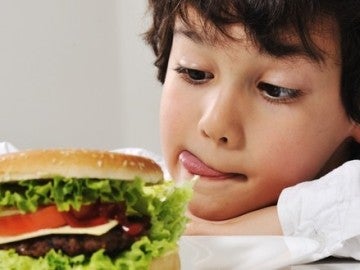 Los 10 errores más comunes en la alimentación infantil Los 10 errores más comunes en la alimentación infantil