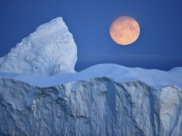 La OMM alerta sobre las consecuencias del cambio climático en el Ártico 