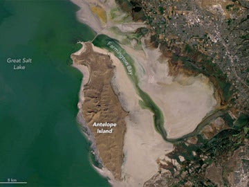 Gran Lago Salado, EE.UU. Foto tomada por satélite en octubre de 2016