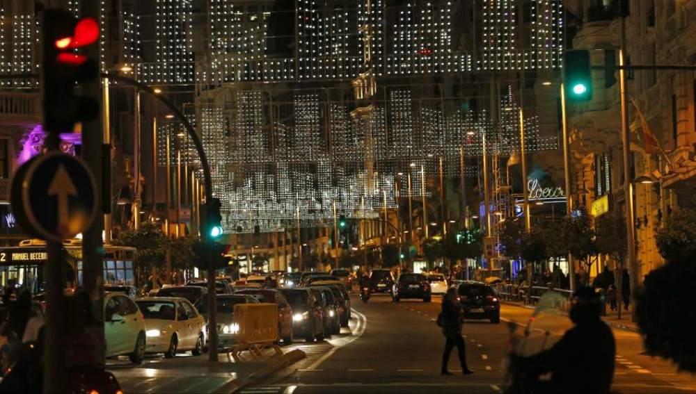 Gran Vía de Madrid iluminada por Navidad