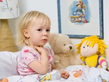Trucos para aliviar el dolor de garganta de los niños Trucos para aliviar el dolor de garganta de los niños