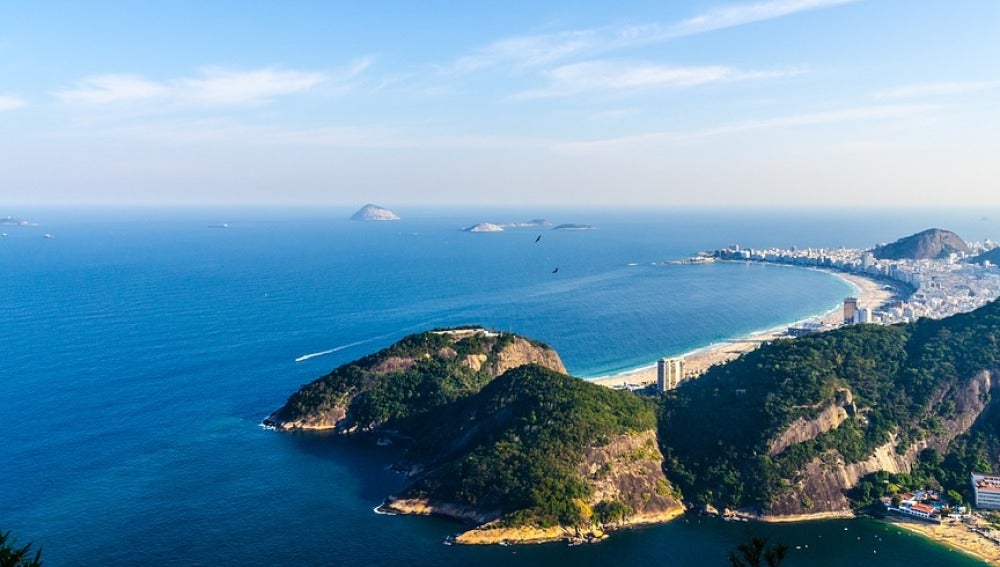 La contaminación puede acabar con las playas paradisíacas de Brasil