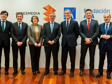 Atresmedia y Fundación AXA renuevan su compromiso en Ponle Freno y Constantes y Vitales Atresmedia y Fundación AXA renuevan su compromiso en Ponle Freno y Constantes y Vitales
