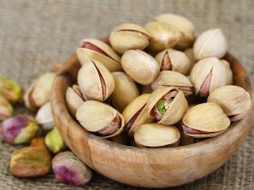 Cinco beneficios de los pistachos, un fruto seco muy nutritivo