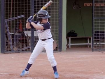 Asistimos a un entrenamiento de béisbol, un deporte muy saludable Asistimos a un entrenamiento de béisbol, un deporte muy saludable