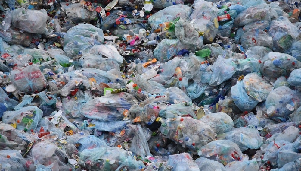 8.300 toneladas de plástico producidas por el hombre hasta 2015