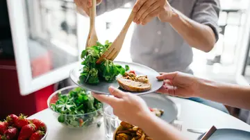 La comida sana es un pilar de la dieta