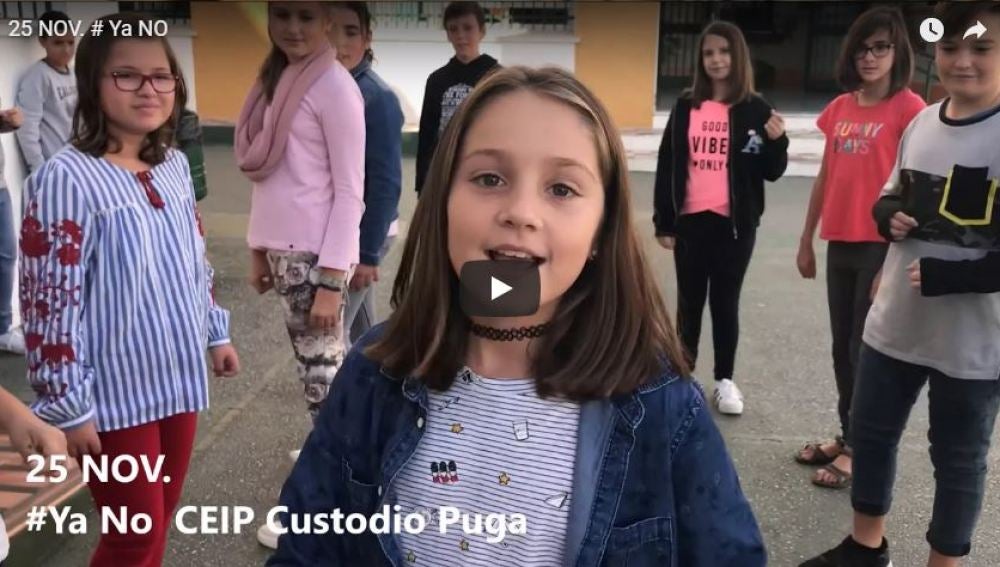 Alumnos y profesores de un colegio de Málaga graban un videoclip para la canción #YaNO | Tolerancia Cero