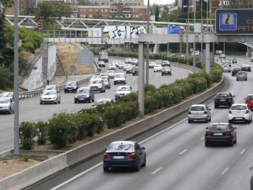 Tráfico de salida de Madrid por la A1.