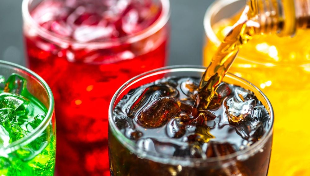 Las bebidas endulcoradas reducen el riesgo de cáncer de colon o muerte