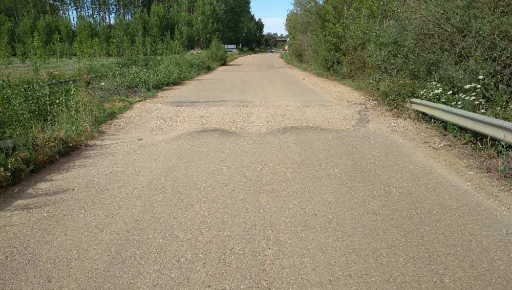 Arreglo carretera tramo villabrazaro-manganeses