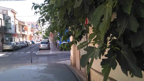 Señal invisible Situada en C/ Capitán Ibor, cruce con C/ Jaume Primer. Sollana 46430 (Valencia)