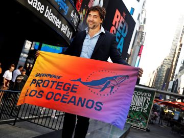 Javier Bardem y Greenpeace piden a la ONU un tratado para los océanos