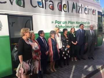  Autobuses de Ceafa recorrerán España para mostrar 'La nueva cara del alzheimer'