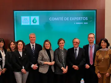 Miembros del Comité de expertos de Constantes y Vitales Miembros del Comité de expertos de Constantes y Vitales