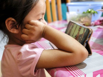 Los contenidos irán dirigidos a niños de entre tres y ocho años. Los contenidos irán dirigidos a niños de entre tres y ocho años.