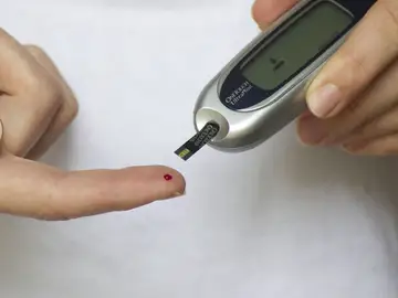 Control de glucosa en sangre Control de glucosa en sangre