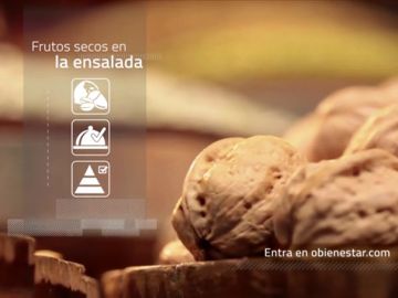 Enriquece tus ensaladas con frutos secos Enriquece tus ensaladas con frutos secos