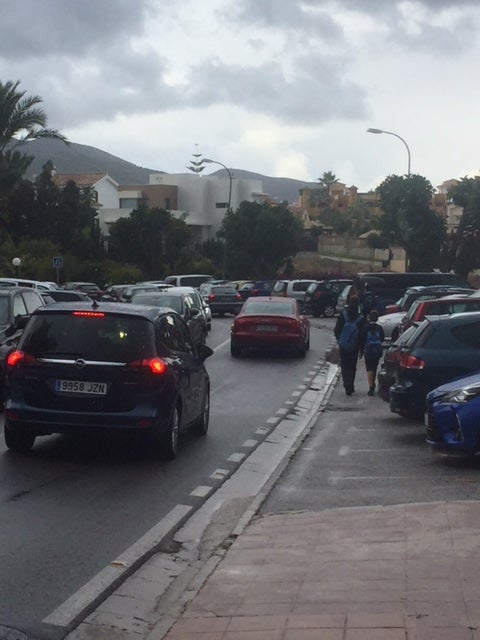 Denuncia recibida Carretera sin acera