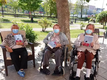 Clubs de Lectura para personas mayores Clubs de Lectura para personas mayores