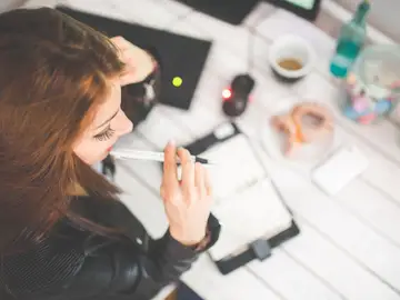Trabajo que requiere estimulación mental Trabajo que requiere estimulación mental