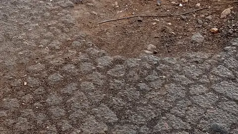 Carretera de Murcia con baches y sin iluminación Carretera de Murcia con baches y sin iluminación