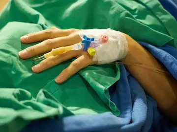 Una mujer ingresada en el hospital Una mujer ingresada en el hospital