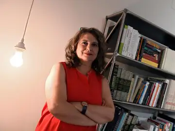'Las brujas y el inquisidor' de Elvira Roca Barea, ganadora del Premio Primavera de Novela 2023 'Las brujas y el inquisidor' de Elvira Roca Barea, ganadora del Premio Primavera de Novela 2023