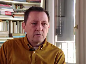 Ignacio Martínez de Pisón, cautiva con 'Castillos de Fuego', una novela coral ambientada en un tiempo en el que el miedo casi vence a la esperanza Ignacio Martínez de Pisón, cautiva con 'Castillos de Fuego', una novela coral ambientada en un tiempo en el que el miedo casi vence a la esperanza