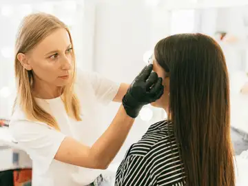 La falta de atención al melanoma en la pandemia causó perdidas de 7.100 millones de euros La falta de atención al melanoma en la pandemia causó perdidas de 7.100 millones de euros