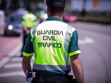  Un conductor kamikaze provoca una colisión de varios vehículos en la A-7 en Fuengirola