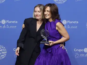 Beatriz Serrano y Paloma Sánchez-Garnica Beatriz Serrano y Paloma Sánchez-Garnica