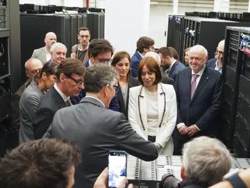 Presentan el primer ordenador cuántico en España con tecnología 100% europea Presentan el primer ordenador cuántico en España con tecnología 100% europea