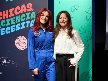 Constantes y Vitales organiza un inspirador y estelar encuentro con Sara García Alonso dirigido a alumnos y alumnas de 5º de Primaria Constantes y Vitales organiza un inspirador y estelar encuentro con Sara García Alonso dirigido a alumnos y alumnas de 5º de Primaria