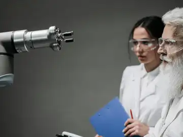 Nuevo robot magnético permite detectar el cáncer de forma temprana con imágenes 3D desde el interior del cuerpo Nuevo robot magnético permite detectar el cáncer de forma temprana con imágenes 3D desde el interior del cuerpo