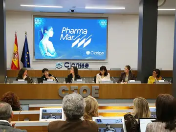 Nace Clarisse, el proyecto para visibilizar el cáncer de pulmón en mujeres Nace Clarisse, el proyecto para visibilizar el cáncer de pulmón en mujeres