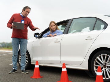 La DGT lanza cursos de conducción segura y eficiente que bonifican con dos puntos del carnet