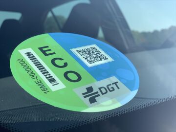 Etiqueta ECO de la Dirección General de Tráfico (DGT) Etiqueta ECO de la Dirección General de Tráfico (DGT)