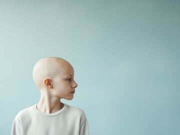 Médicos españoles desarrollan AloCelyvir, terapia avanzada que prolonga la vida de niños con cáncer cerebral
