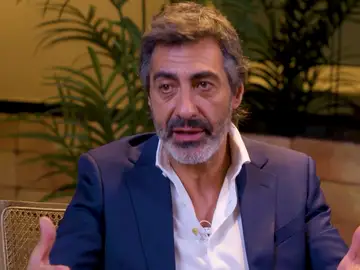 Juan del Val, ganador del Premio Planeta 2025, presenta 'Vera, una historia de amor' Juan del Val, ganador del Premio Planeta 2025, presenta 'Vera, una historia de amor'