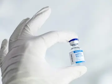 La vacuna contra el herpes zóster podría retrasar el riesgo de demencia La vacuna contra el herpes zóster podría retrasar el riesgo de demencia