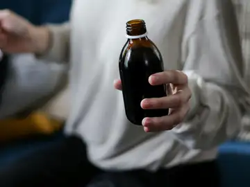 Sanidad alerta del peligro de sobredosis de paracetamol en jarabes infantiles Sanidad alerta del peligro de sobredosis de paracetamol en jarabes infantiles