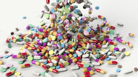 Las pastillas de vitaminas son grandes aliadas para adelgazar, pero nunca sustituyen el ejercicio físico