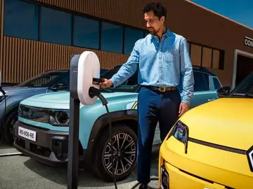 Guía para desgravar tu coche eléctrico en la declaración de la renta: cuánto puedes deducir en el IRPF Guía para desgravar tu coche eléctrico en la declaración de la renta: cuánto puedes deducir en el IRPF
