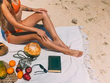 El Consejo General de Enfermería advierte del auge de sprays nasales bronceadores y de sus riesgos para la salud El Consejo General de Enfermería advierte del auge de sprays nasales bronceadores y de sus riesgos para la salud
