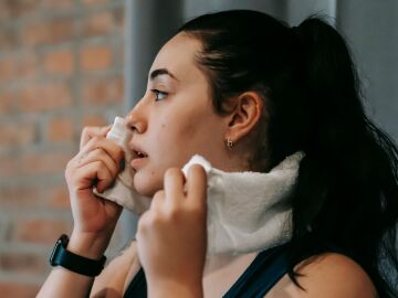 Un estudio revela cómo el calor y la falta de viento pueden reducir la eficacia del sudor para enfriar el cuerpo Un estudio revela cómo el calor y la falta de viento pueden reducir la eficacia del sudor para enfriar el cuerpo